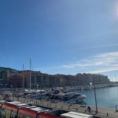 Luxury Decorated Studio, On Trendy Harbor Port Lympia, Close To Old Town, And Tramway 아파트